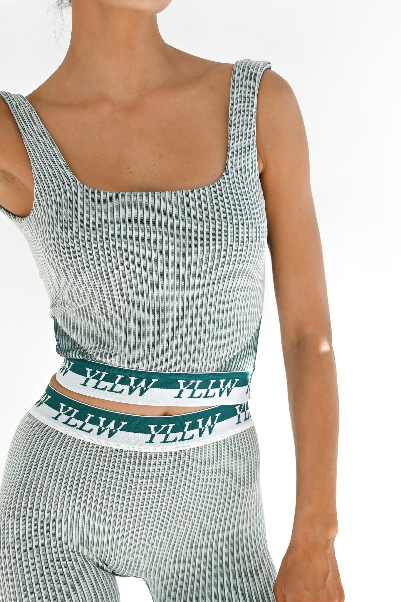 Juni Ribbed Tank — Verde