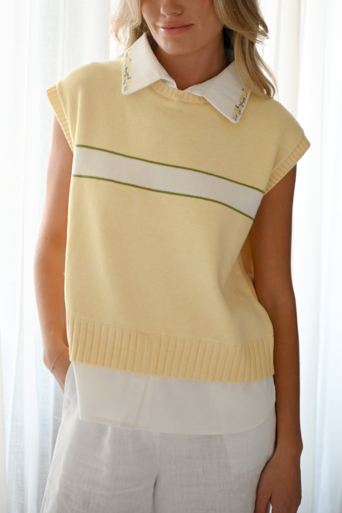 Stuart Oxford Vest — Yellow