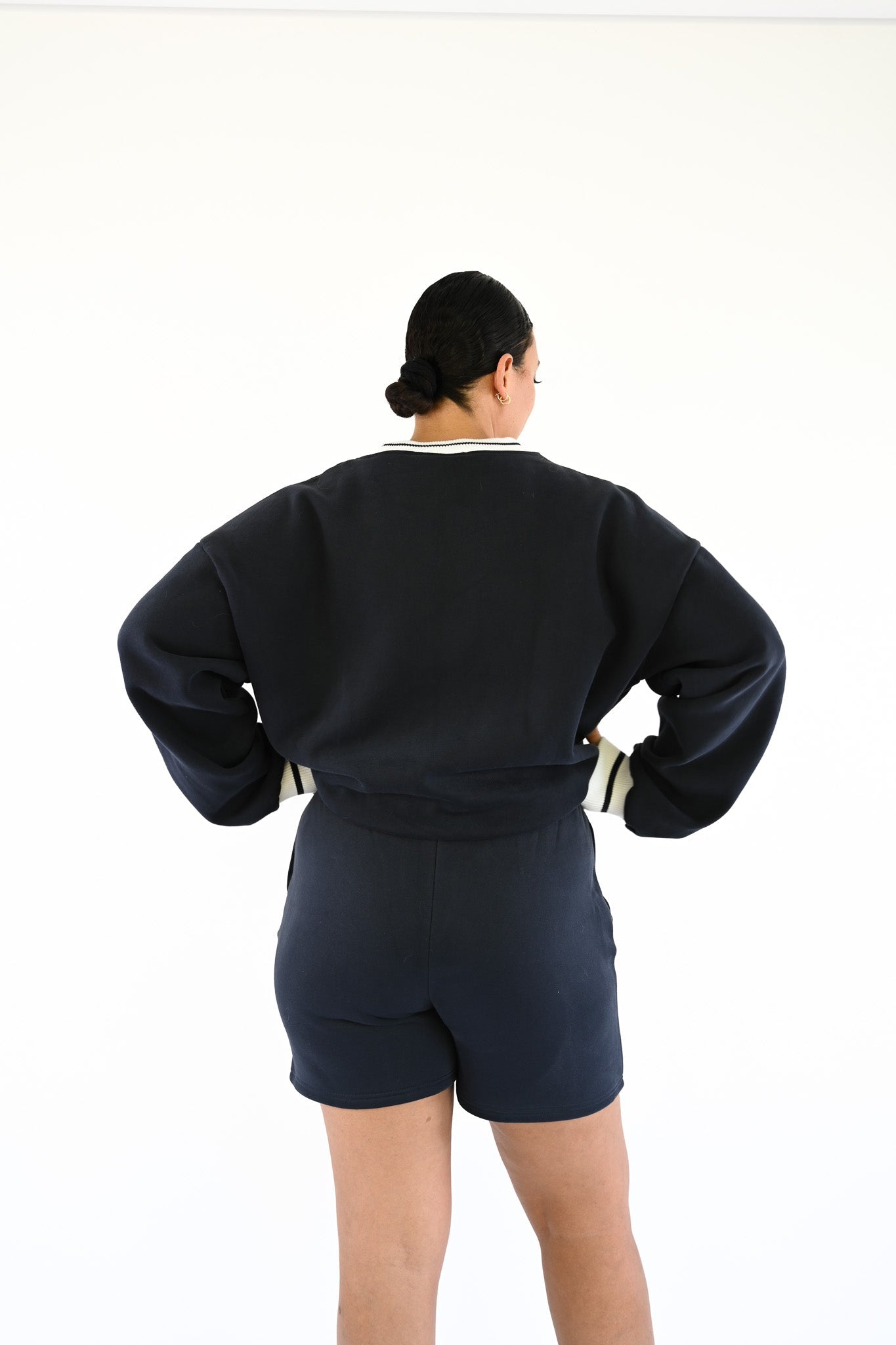 Herald Floral Sweat Shorts — Navy